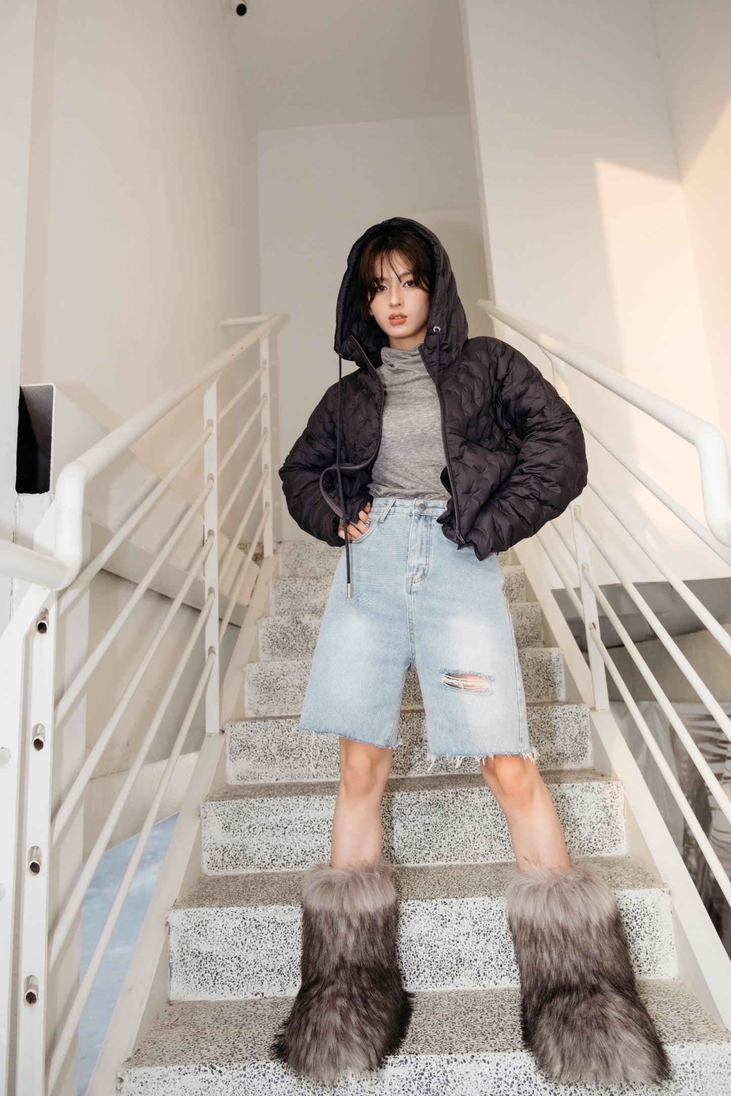 EOEZ深灰色鹅绒服EZY3069