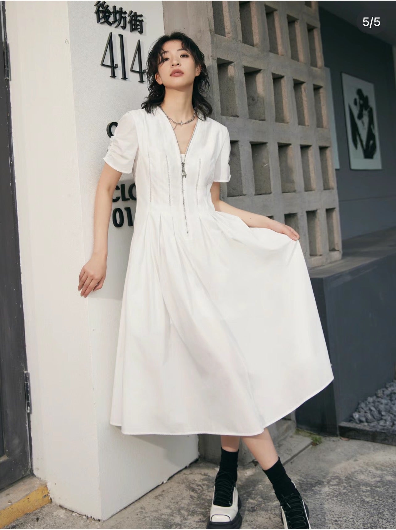 DI.AD 白色拉链连衣裙