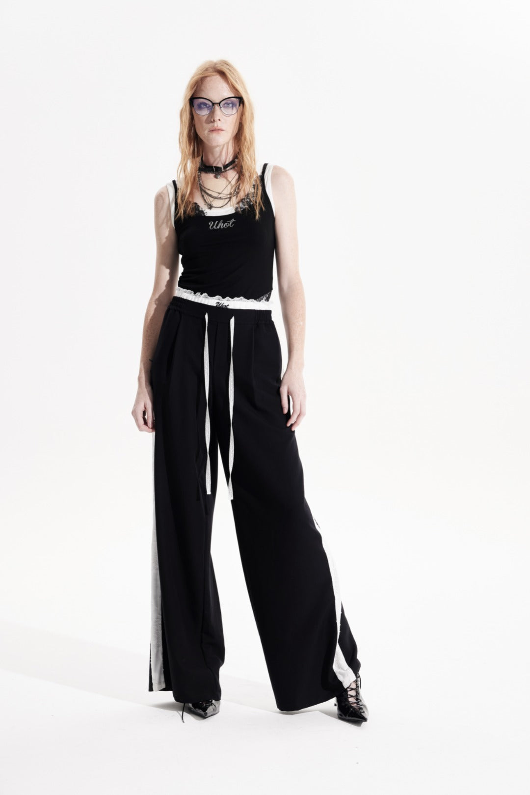 UHOT 黑色双腰头长裤