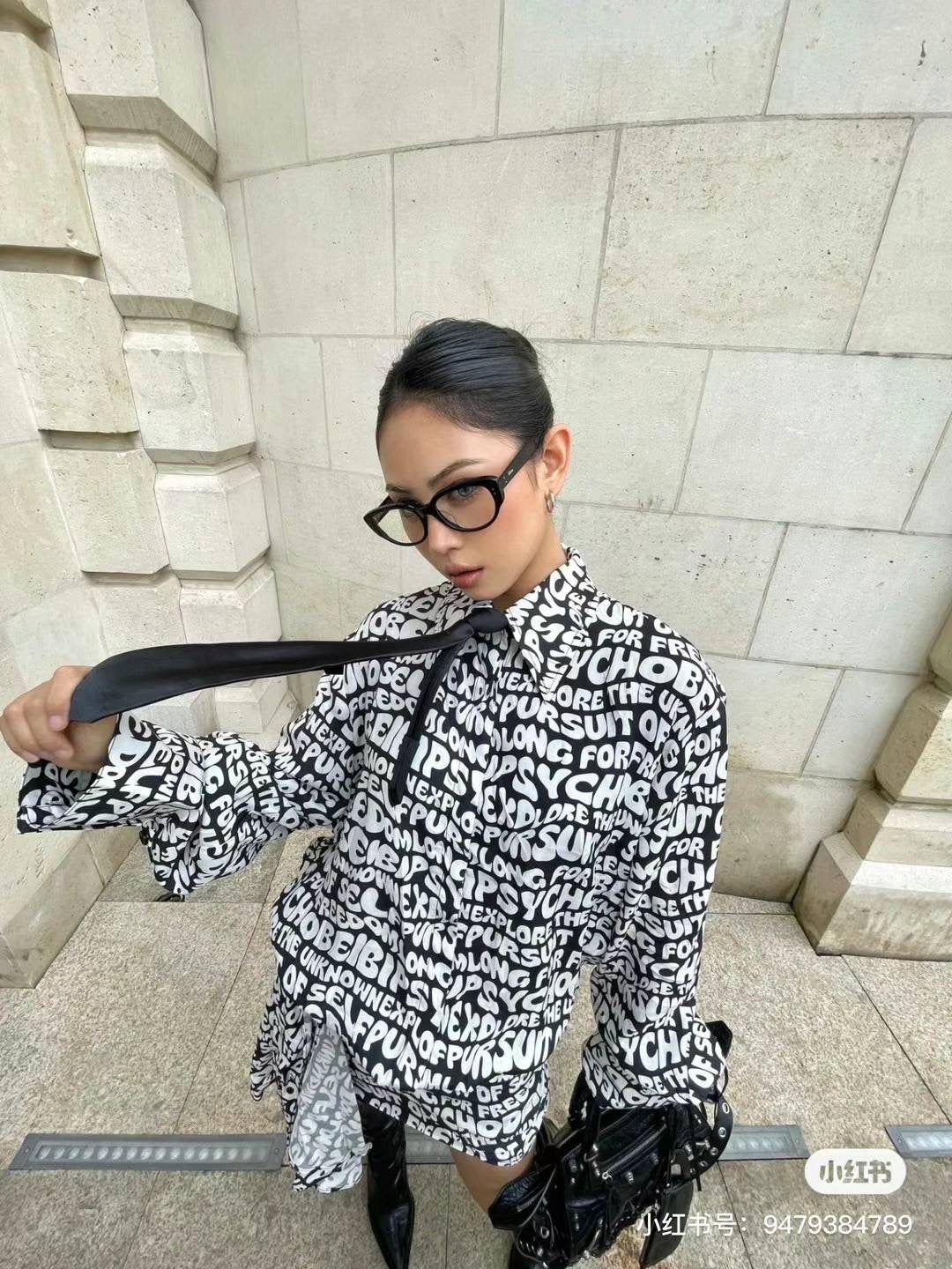 PSYCHOBEIBI 衬衫式包臀连衣裙
