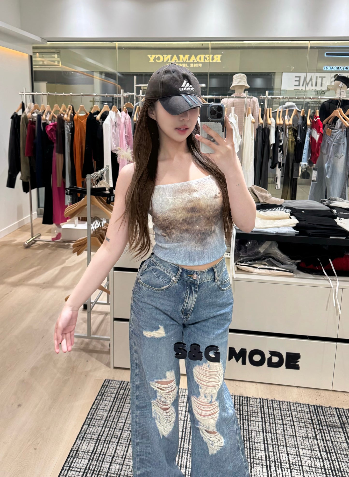 uhit破洞亮片牛仔裤