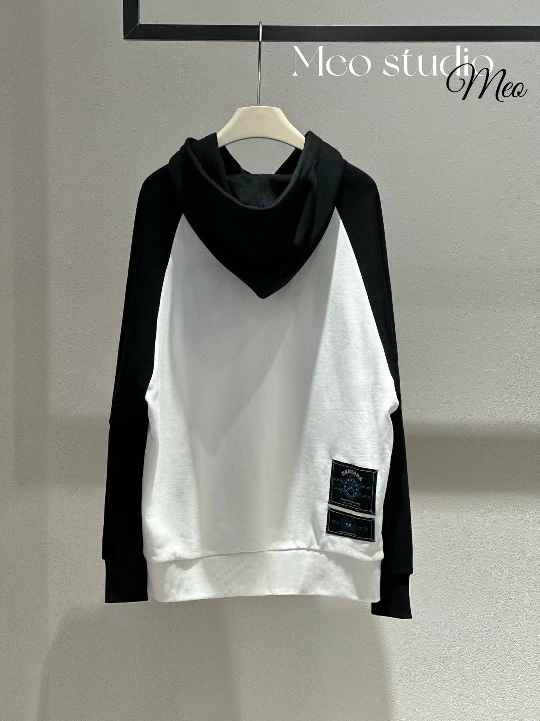 DI.AD 连帽卫衣