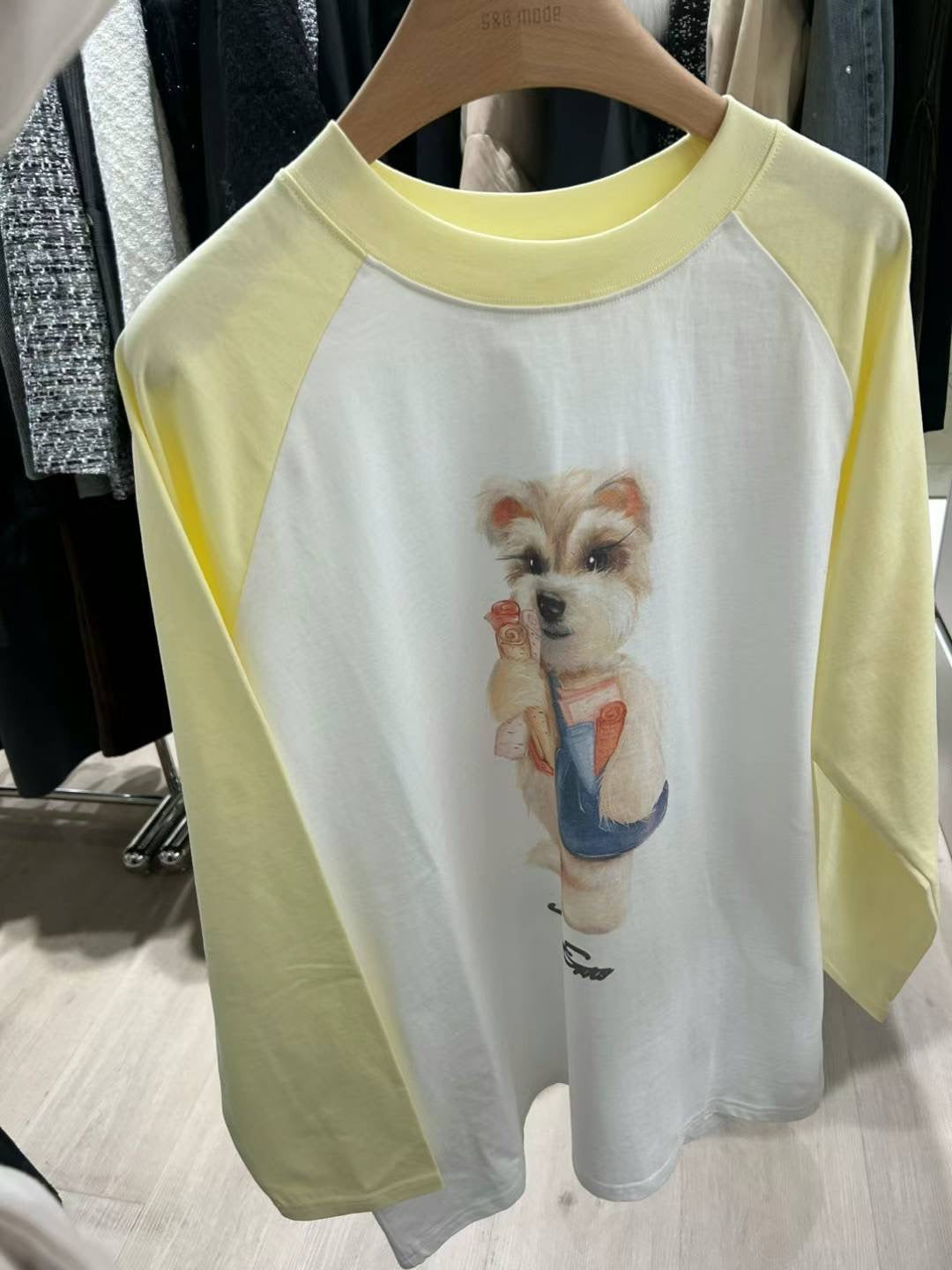 黄色小狗