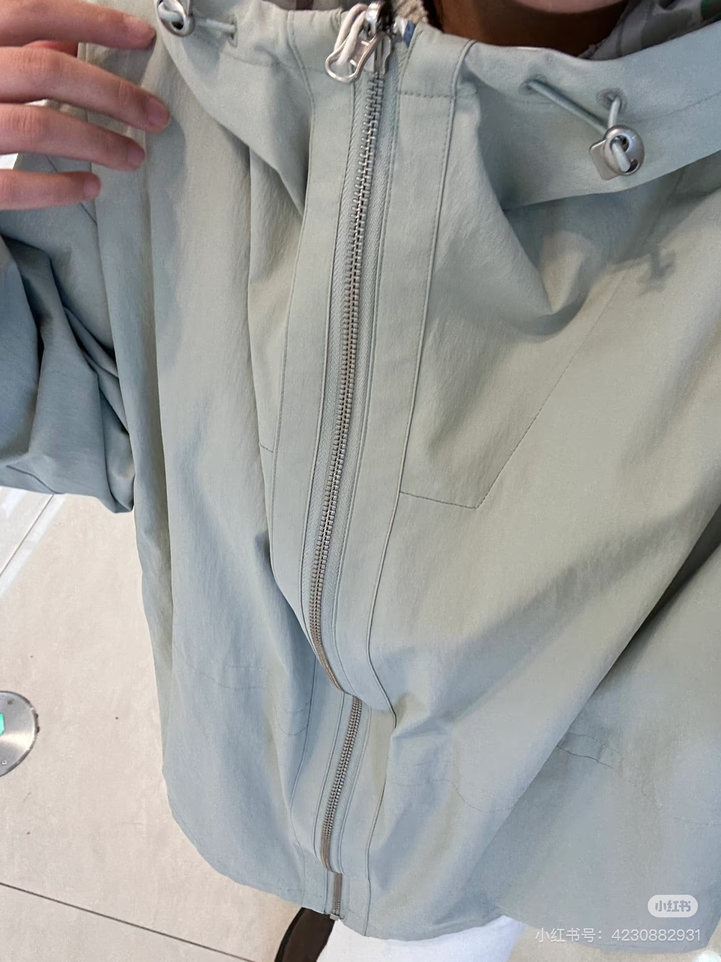 sg防水天蓝防风衣